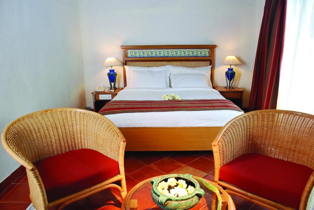 Leonia Holistic Destination Hotel Shamirpet Szoba fotó